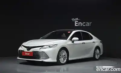 Toyota Camry, 2018
