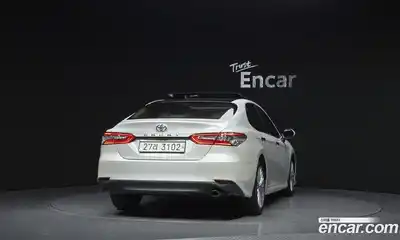 Toyota Camry 2018 2.5 Автомат в Москве № 609809, миниатюра 4