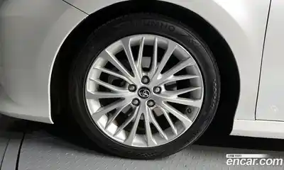 Toyota Camry 2018 2.5 Автомат в Москве № 609809, миниатюра 5