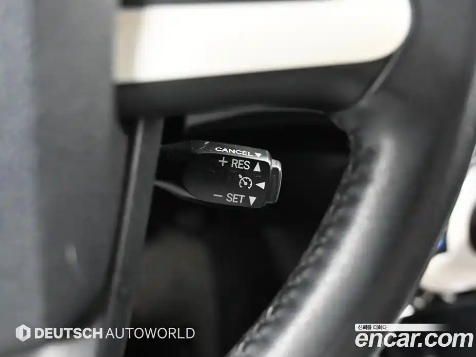 Toyota Prius 2017 1.8 Автомат в Москве № 609859, фото 16