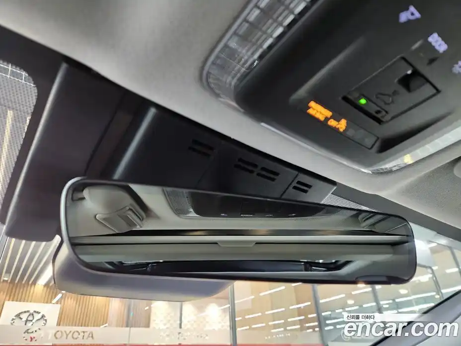 Toyota Prius 2026 2.0 Вариатор в Москве № 609893, фото 15