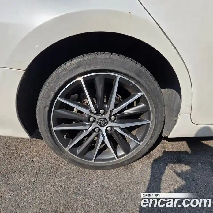 Toyota Camry 2022 2.5 Автомат в Москве № 609929, фото 3