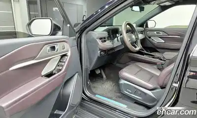 Ford Explorer 2025 2.3 Автомат в Москве № 609971, миниатюра 11
