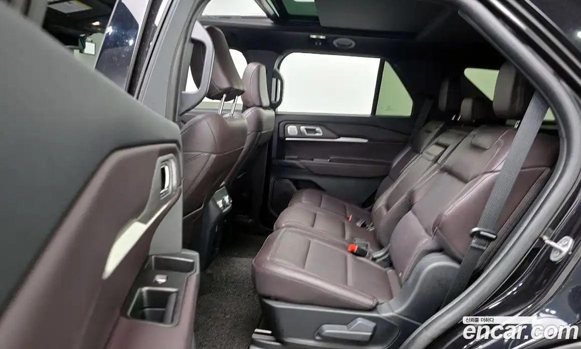 Ford Explorer 2025 2.3 Автомат в Москве № 609971, фото 12