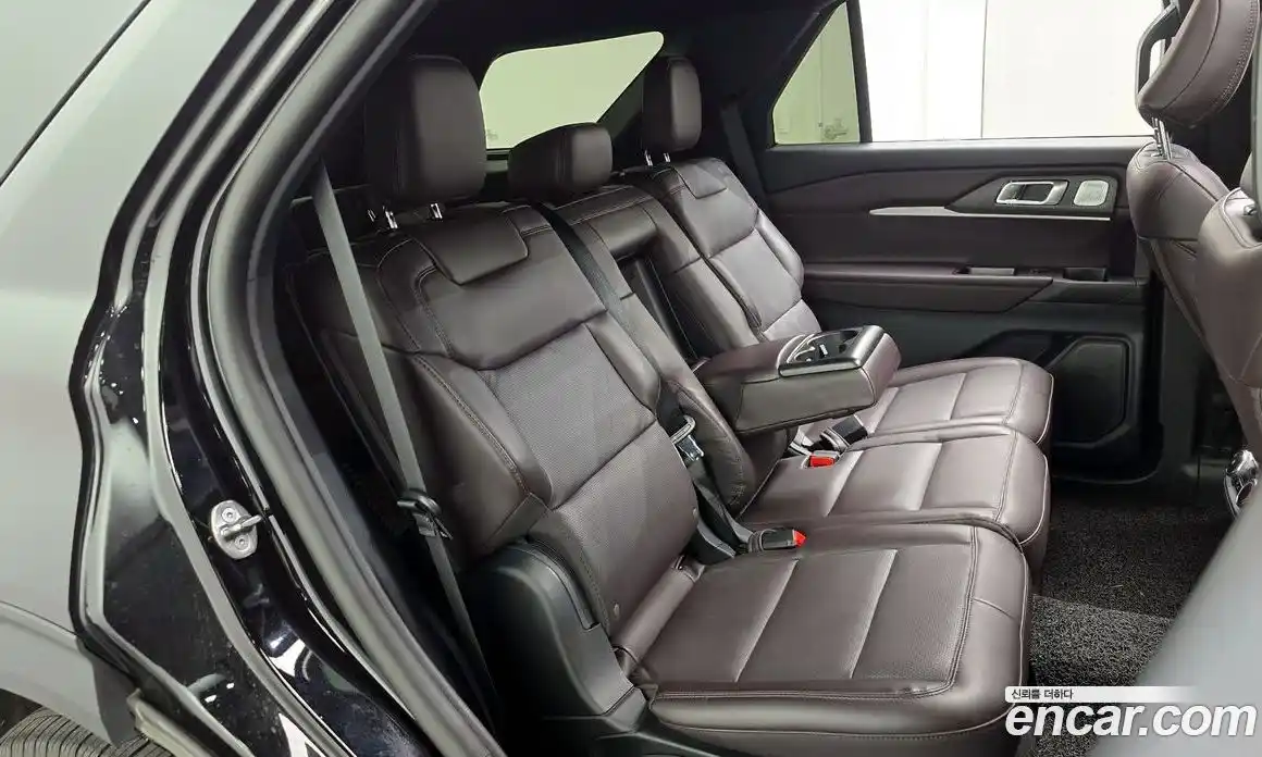 Ford Explorer 2025 2.3 Автомат в Москве № 609971, фото 13