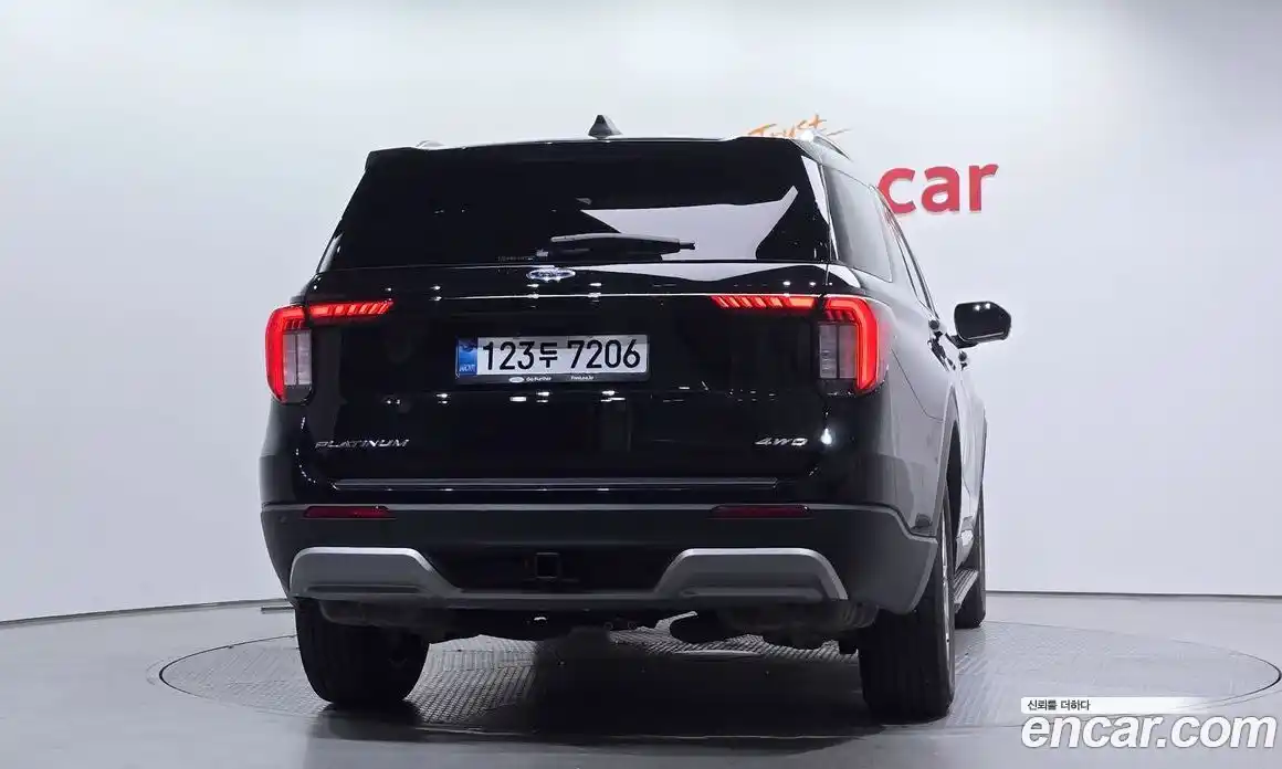 Ford Explorer 2025 2.3 Автомат в Москве № 609971, фото 4