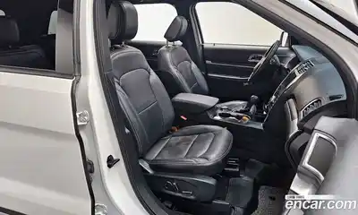 Ford Explorer 2018 2.3 Автомат в Москве № 610222, миниатюра 12