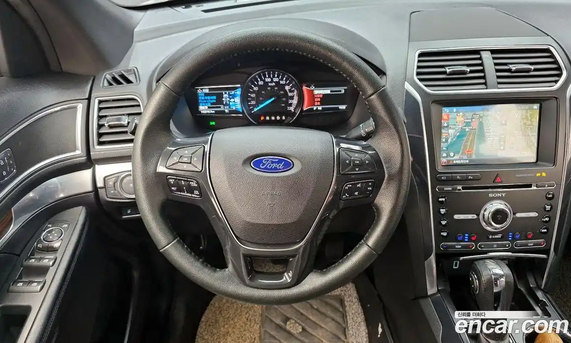 Ford Explorer 2018 2.3 Автомат в Москве № 610222, фото 13
