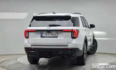 Ford Explorer 2025 2.3 Автомат в Москве № 610278, миниатюра 3