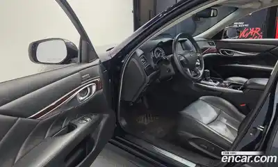 Infiniti Q70 2015 3.0 Автомат в Москве № 610993, миниатюра 10