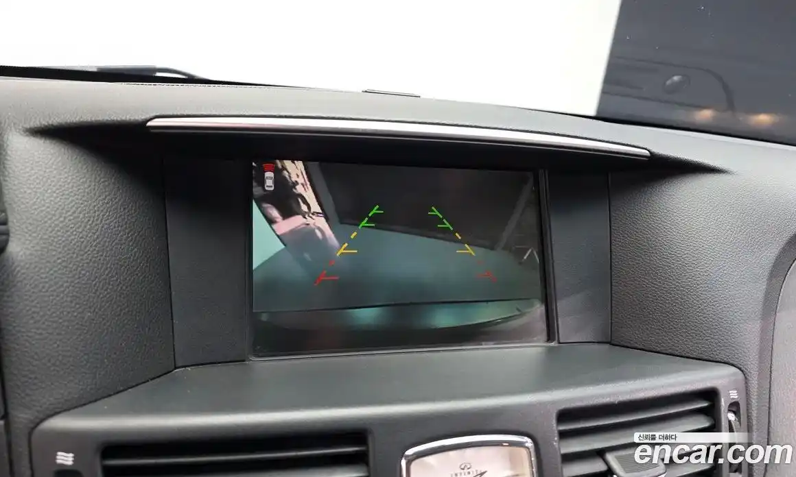 Infiniti M 2011 5.6 Автомат в Москве № 611034, фото 16