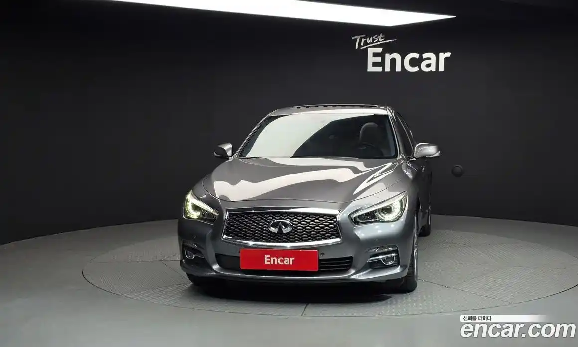 Infiniti Q50 2015 2.1 Автомат в Москве № 611037, фото 3