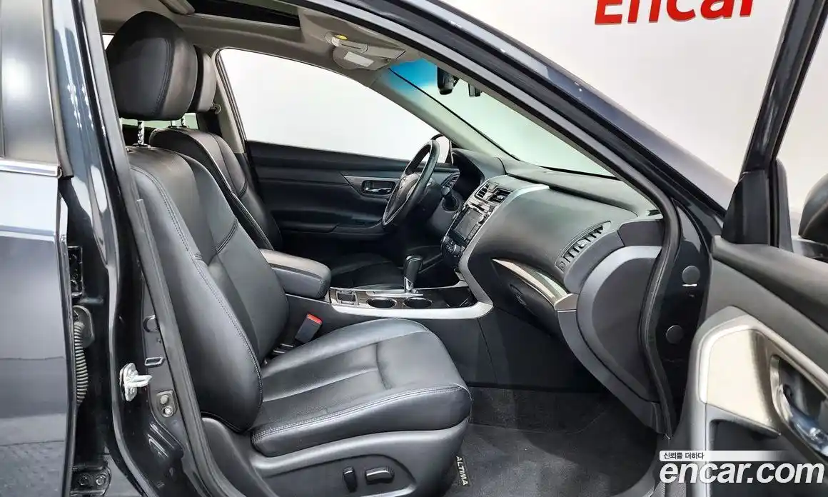 Nissan Altima 2015 2.5 Автомат в Москве № 611298, фото 11