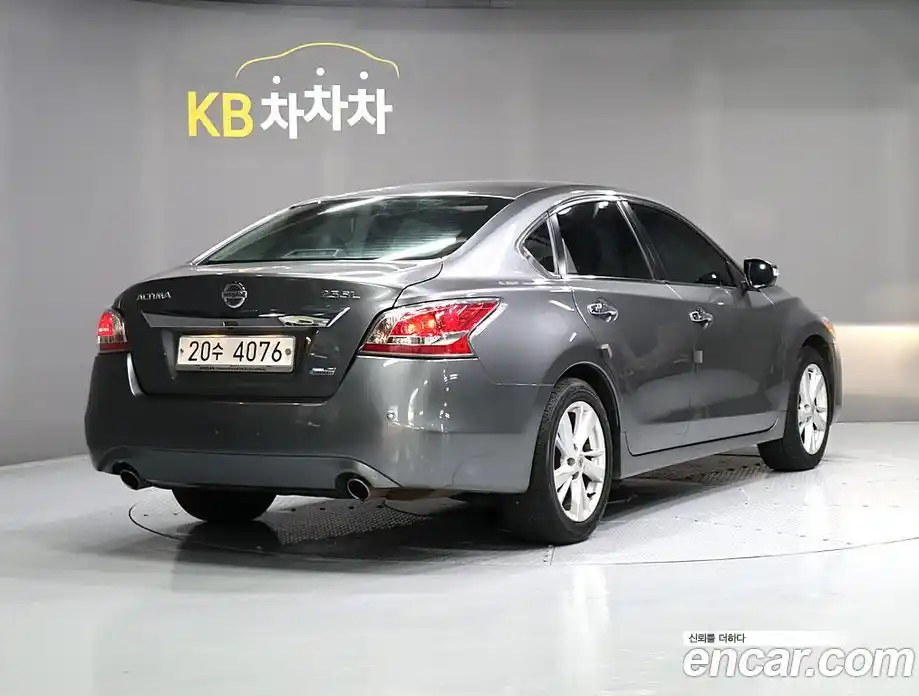 Nissan Altima 2014 2.5 Автомат в Москве № 611364, фото 3