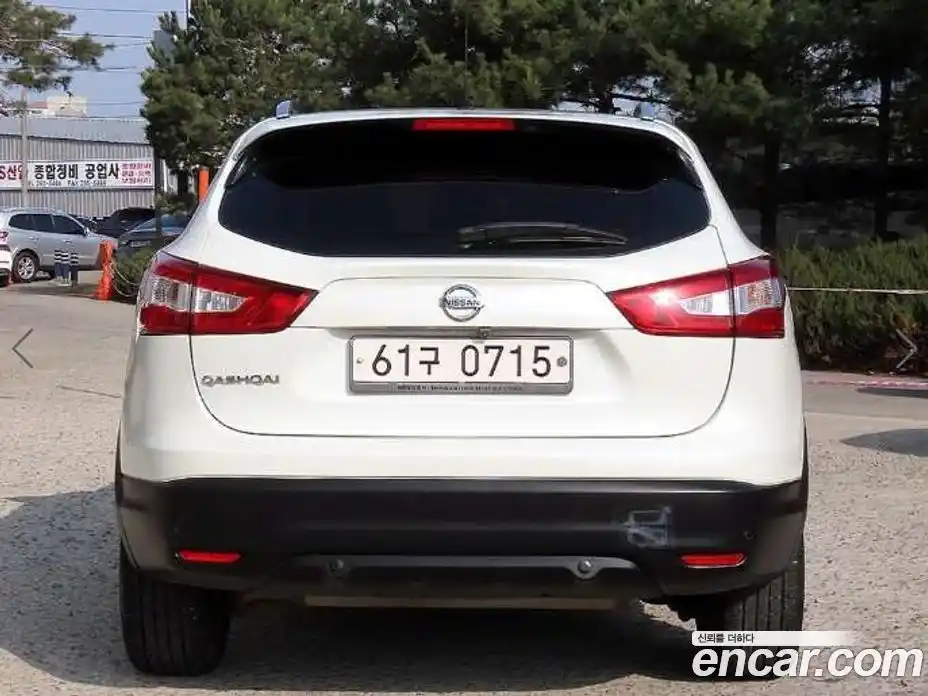 Nissan Qashqai 2016 1.6 Автомат в Москве № 611385, фото 4