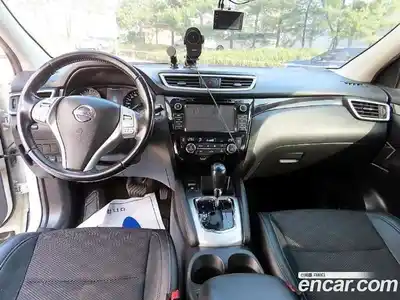 Nissan Qashqai 2016 1.6 Автомат в Москве № 611385, миниатюра 7