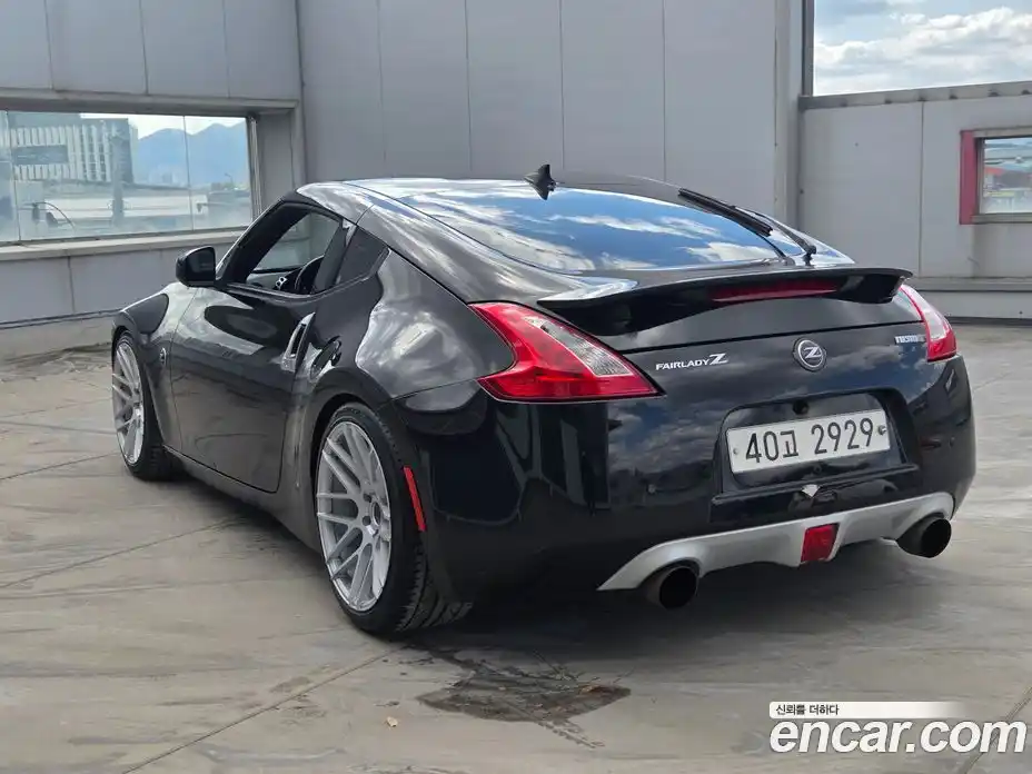 Nissan 370Z 2009 3.7 Автомат в Москве № 611386, фото 4