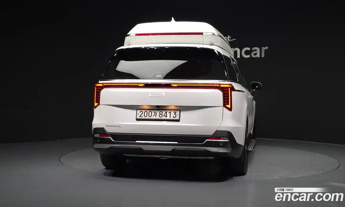 Kia Canival 2024 3.5 Автомат в Москве № 611473, фото 4