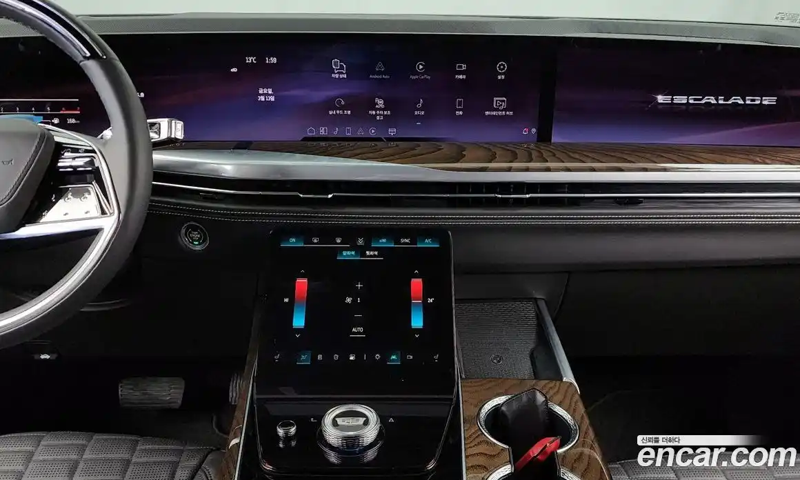 Cadillac Escalade 2025 6.2 Автомат в Москве № 611542, фото 14