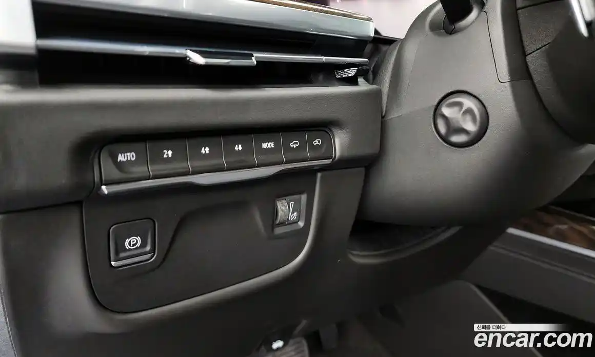 Cadillac Escalade 2025 6.2 Автомат в Москве № 611542, фото 16