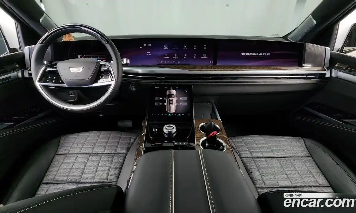 Cadillac Escalade 2025 6.2 Автомат в Москве № 611542, фото 7