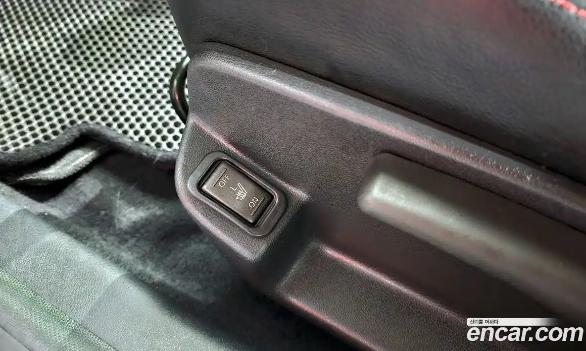 Renault SM3 2015 1.6 Автомат в Москве № 612285, фото 15