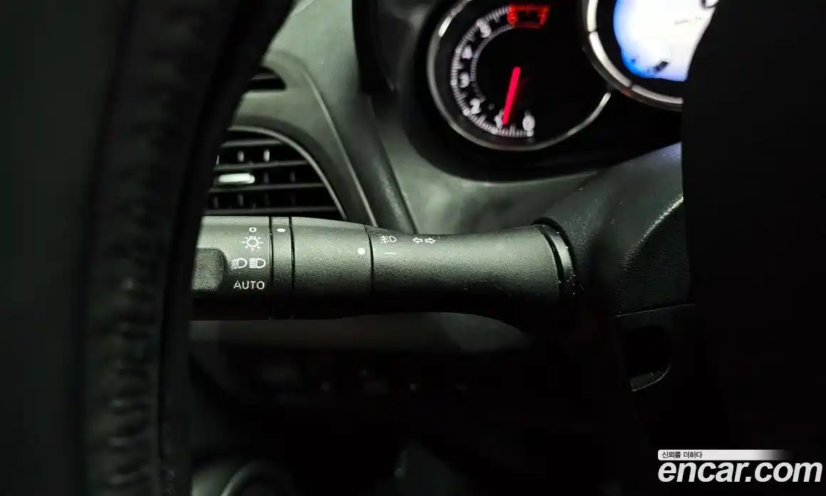 Renault SM3 2015 1.6 Автомат в Москве № 612285, фото 16