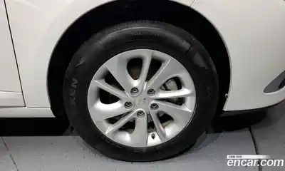 Renault SM3 2015 1.6 Автомат в Москве № 612285, миниатюра 5