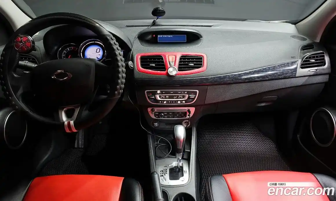 Renault SM3 2015 1.6 Автомат в Москве № 612285, фото 7