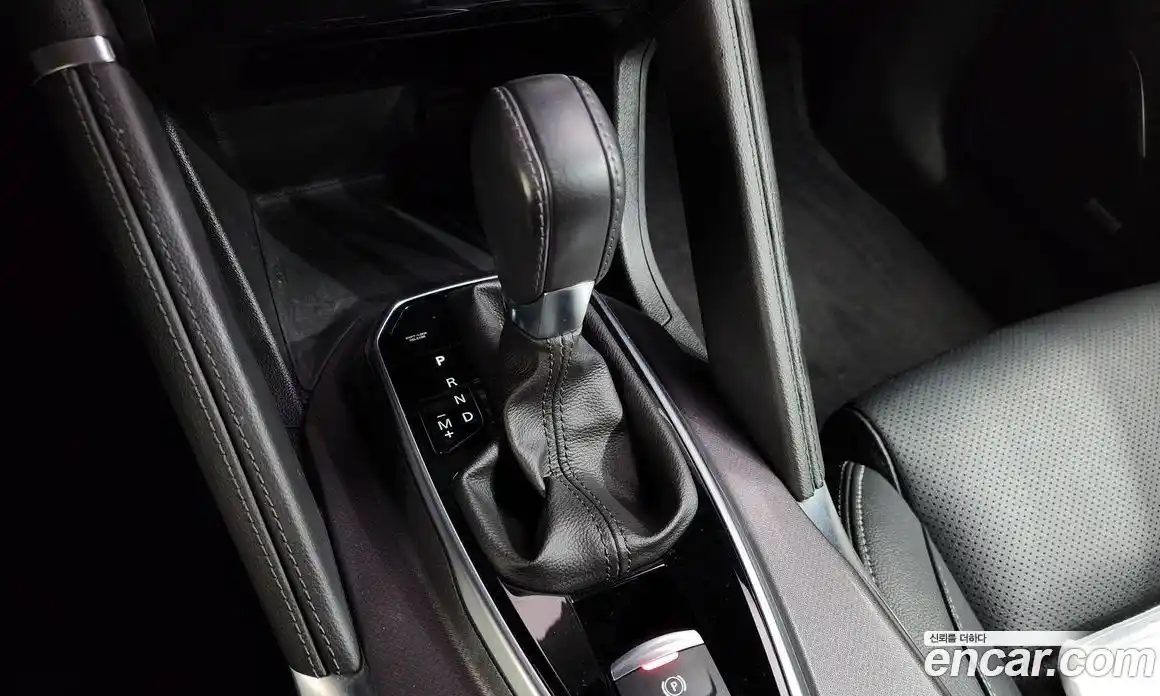 Renault QM6 2018 2.0 Автомат в Москве № 612431, фото 9