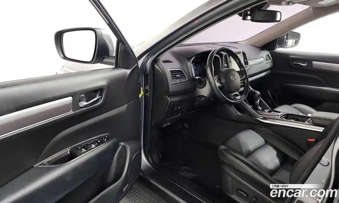 Renault QM6 2018 2.0 Автомат в Москве № 612431, фото 10