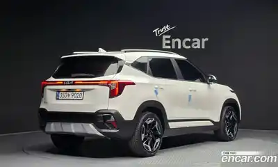 Kia Seltos 2025 1.6 Автомат в Москве № 612888, миниатюра 2