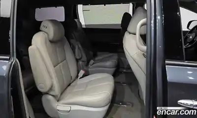 Kia Canival 2016 2.2 Автомат в Москве № 612898, миниатюра 12