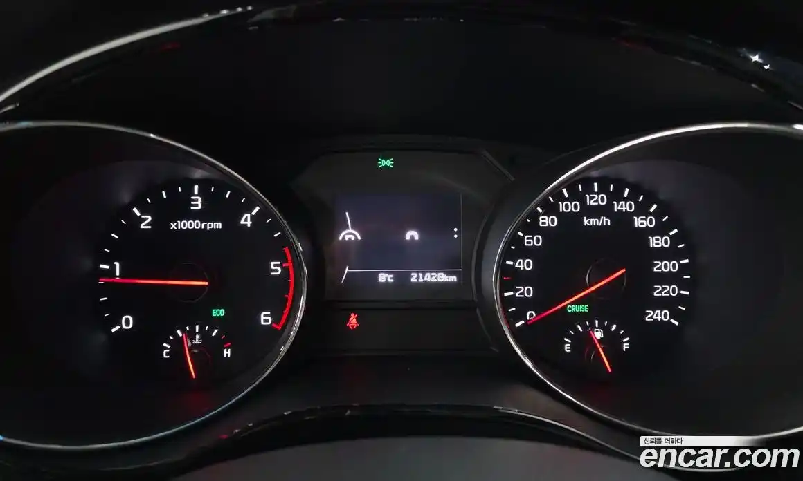 Kia Canival 2016 2.2 Автомат в Москве № 612898, фото 8