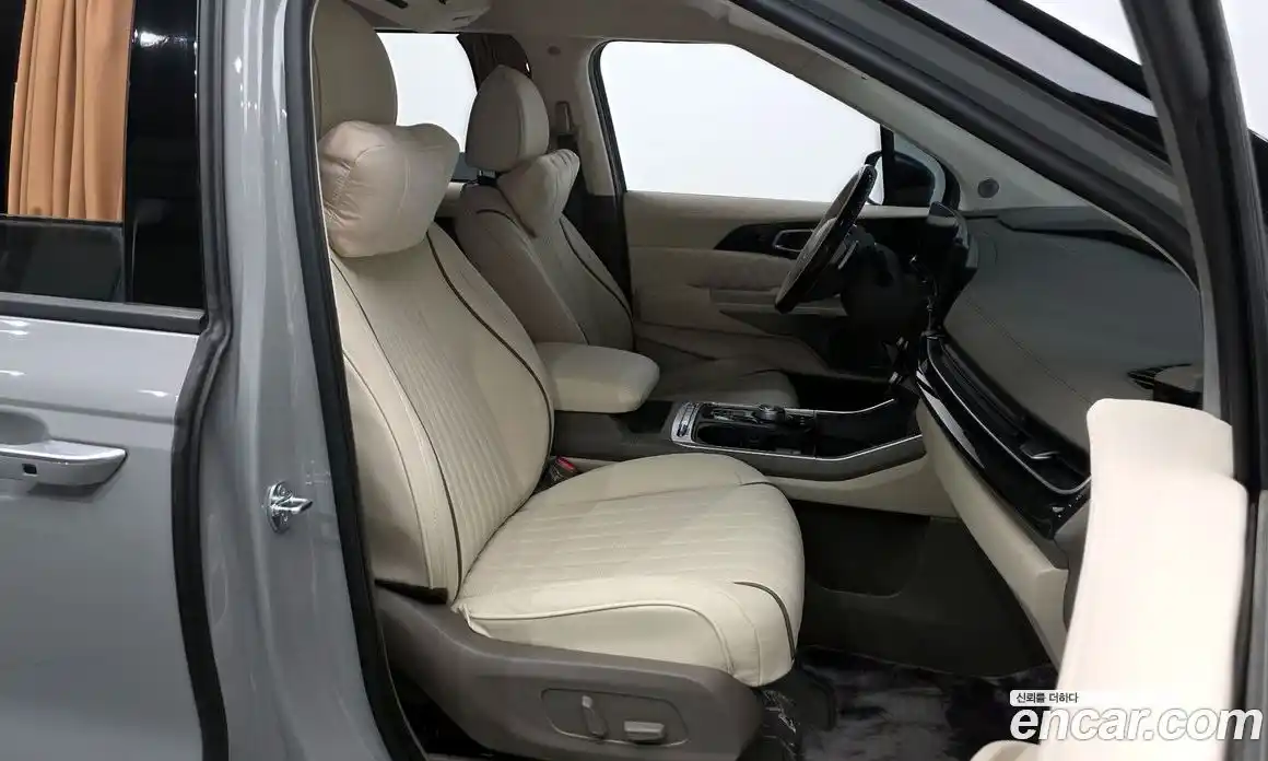 Kia Canival 2025 3.5 Автомат в Москве № 612903, фото 11