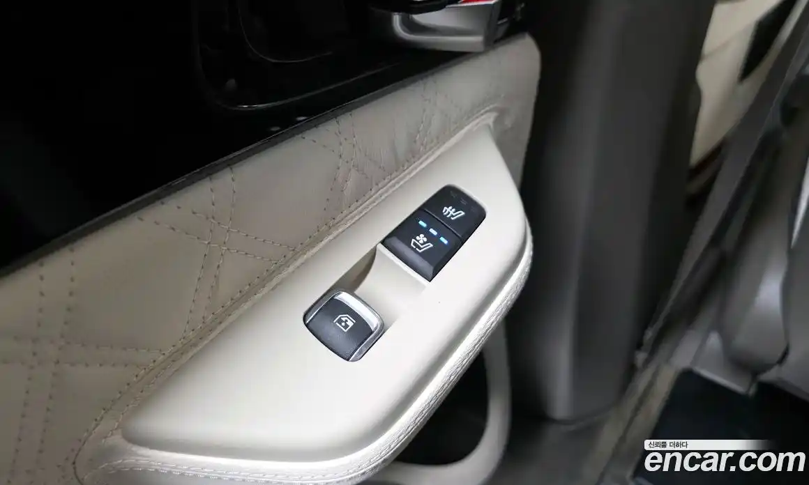 Kia Canival 2025 3.5 Автомат в Москве № 612903, фото 19