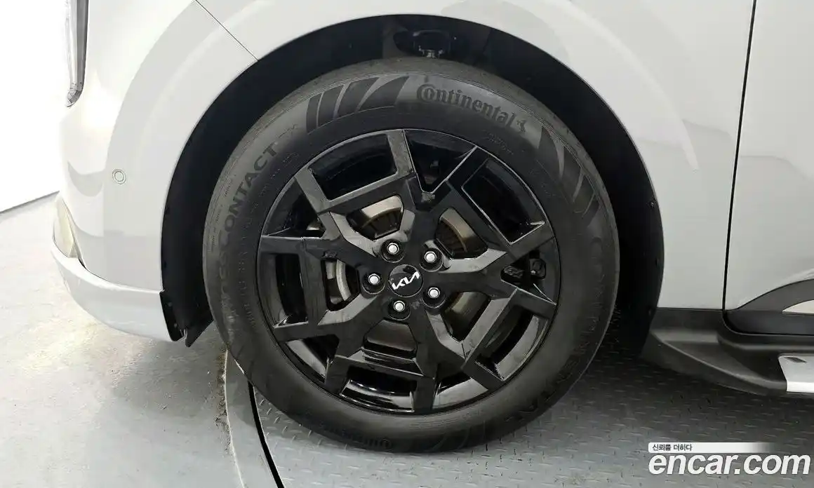 Kia Canival 2025 3.5 Автомат в Москве № 612903, фото 5