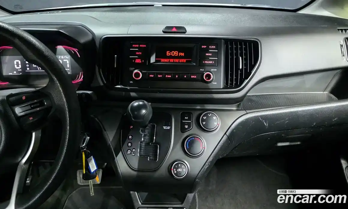 Kia Ray 2023 1.0 Автомат в Москве № 612921, фото 13