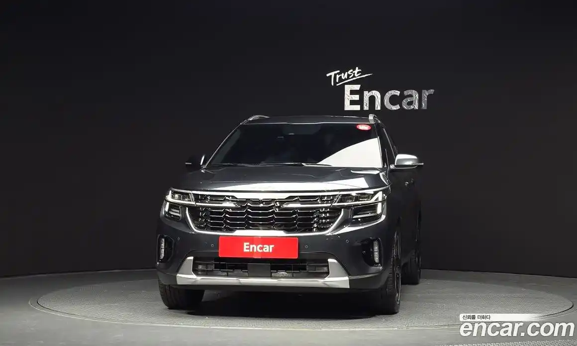 Kia Seltos 2024 2.0 Автомат в Москве № 613106, фото 3