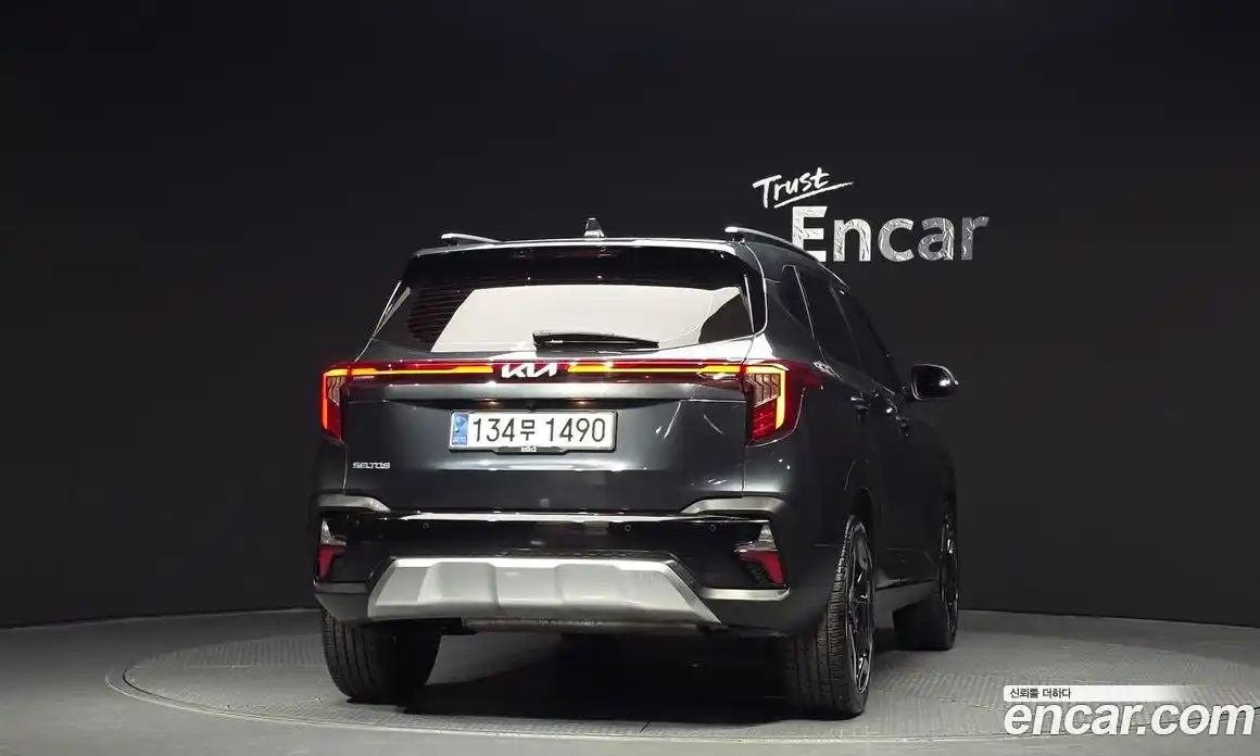 Kia Seltos 2024 2.0 Автомат в Москве № 613106, фото 4