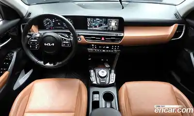 Kia Seltos 2024 2.0 Автомат в Москве № 613106, миниатюра 7
