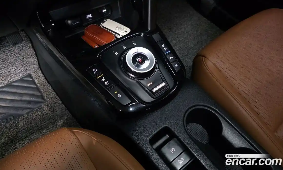 Kia Seltos 2024 2.0 Автомат в Москве № 613106, фото 9