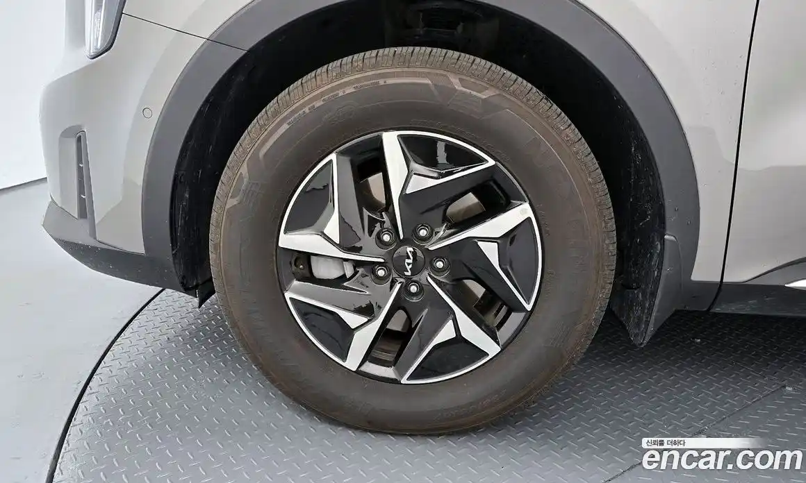 Kia Sorento 2025 1.6 Автомат в Москве № 613168, фото 5