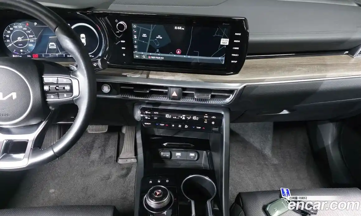 Kia K5 2022 2.0 Автомат в Москве № 613196, фото 15