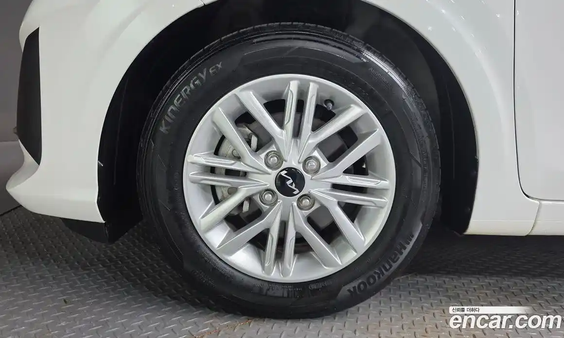 Kia Morning 2022 1.0 Автомат в Москве № 613445, фото 5