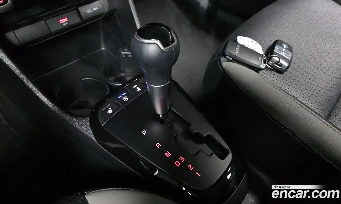 Kia Morning 2022 1.0 Автомат в Москве № 613445, фото 9