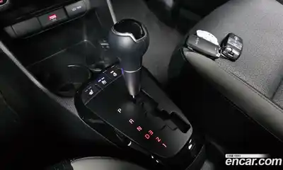 Kia Morning 2022 1.0 Автомат в Москве № 613445, миниатюра 9