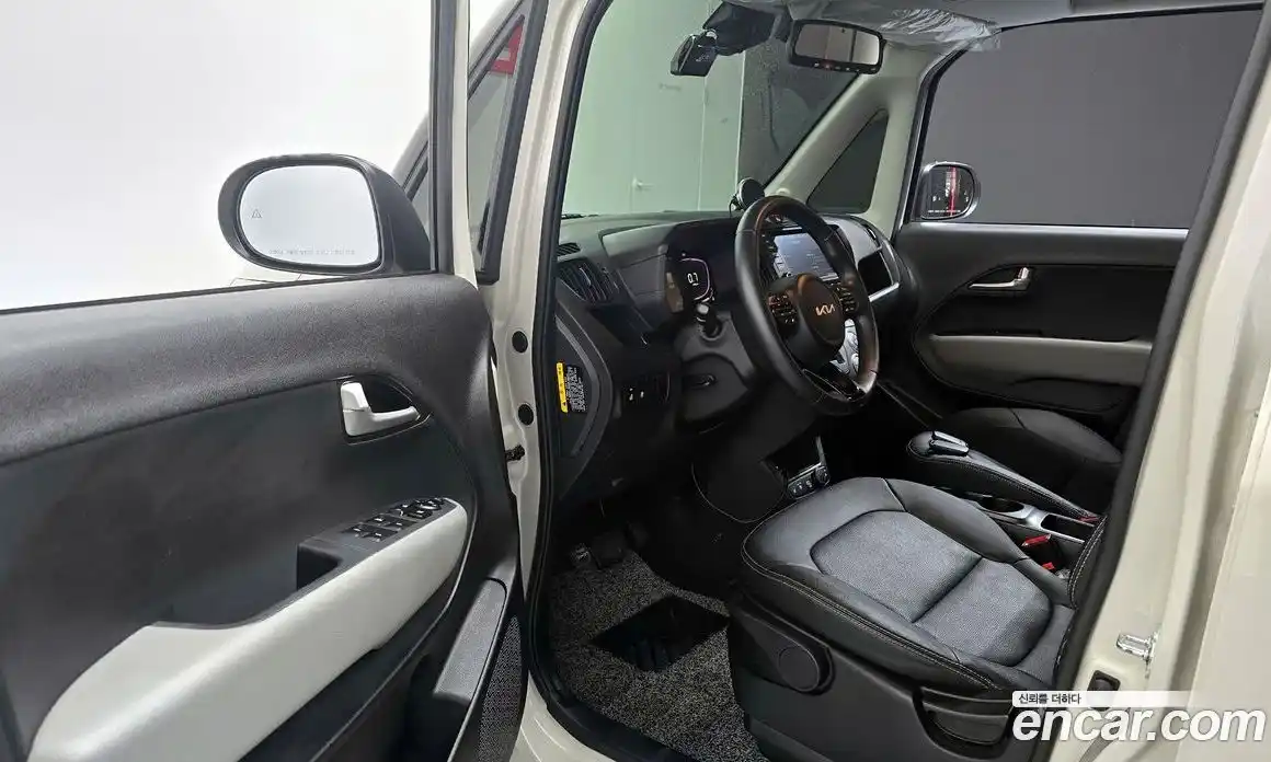 Kia Ray 2024 1.0 Автомат в Москве № 613459, фото 11