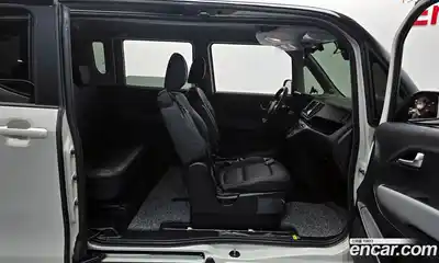 Kia Ray 2024 1.0 Автомат в Москве № 613459, миниатюра 10