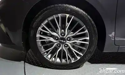 Kia K3 2022 1.6 Автомат в Москве № 613501, миниатюра 5